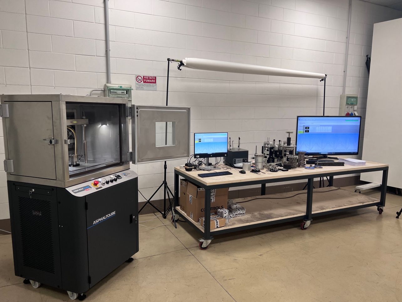 电动多职能沥青混合料动态试验机（尺度型） - 银娱优越会717仪器设备中国有限公司